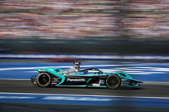 КОМАНДА PANASONIC JAGUAR RACING ОТПРАВЛЯЕТСЯ В БЕРЛИН ДЛЯ ЗАВЕРШЕНИЯ ШЕСТОГО СЕЗОНА FORMULA E